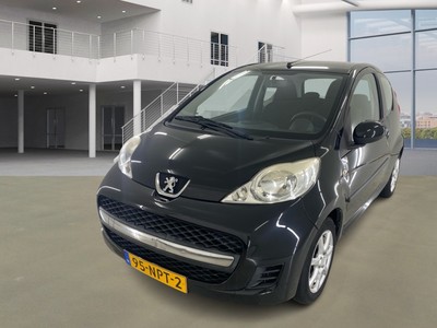 Peugeot 107 1.0-12V XS, 2010