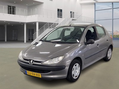 Peugeot 206 1.4 XT, 2000