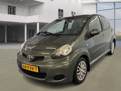 Toyota Aygo 1.0-12V ASPIRATION GREEN, 2010