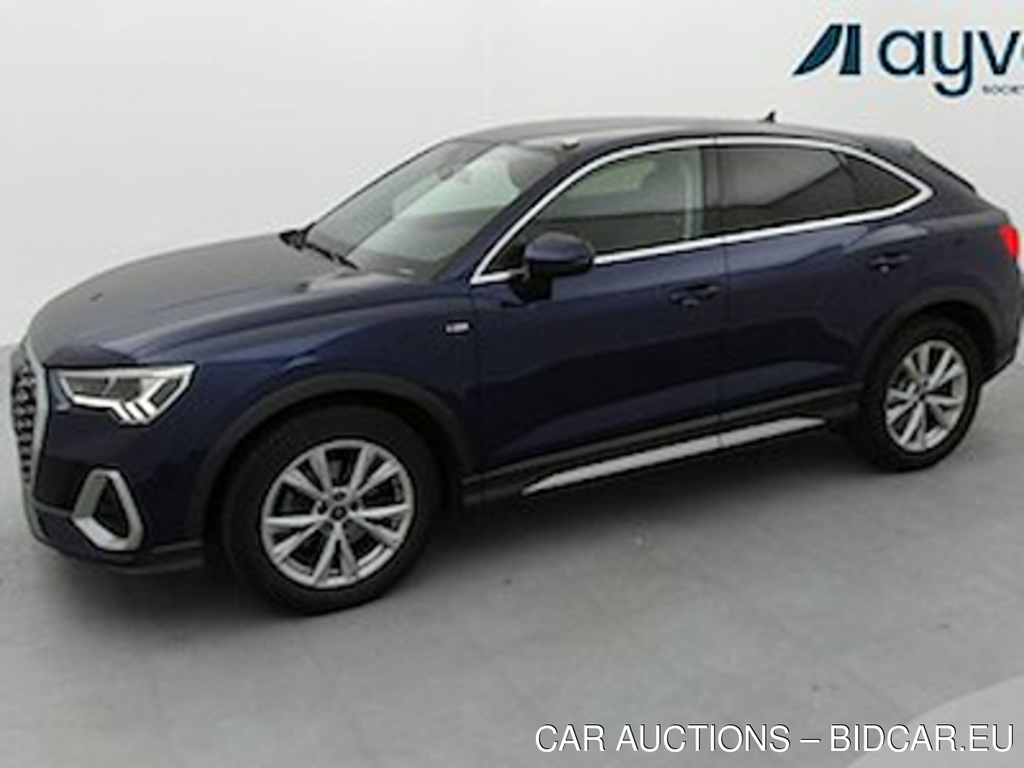 Audi Q3 35tdi sportback s-line 150 CV Business Edition Platinium, Navi, Cmarea, LED