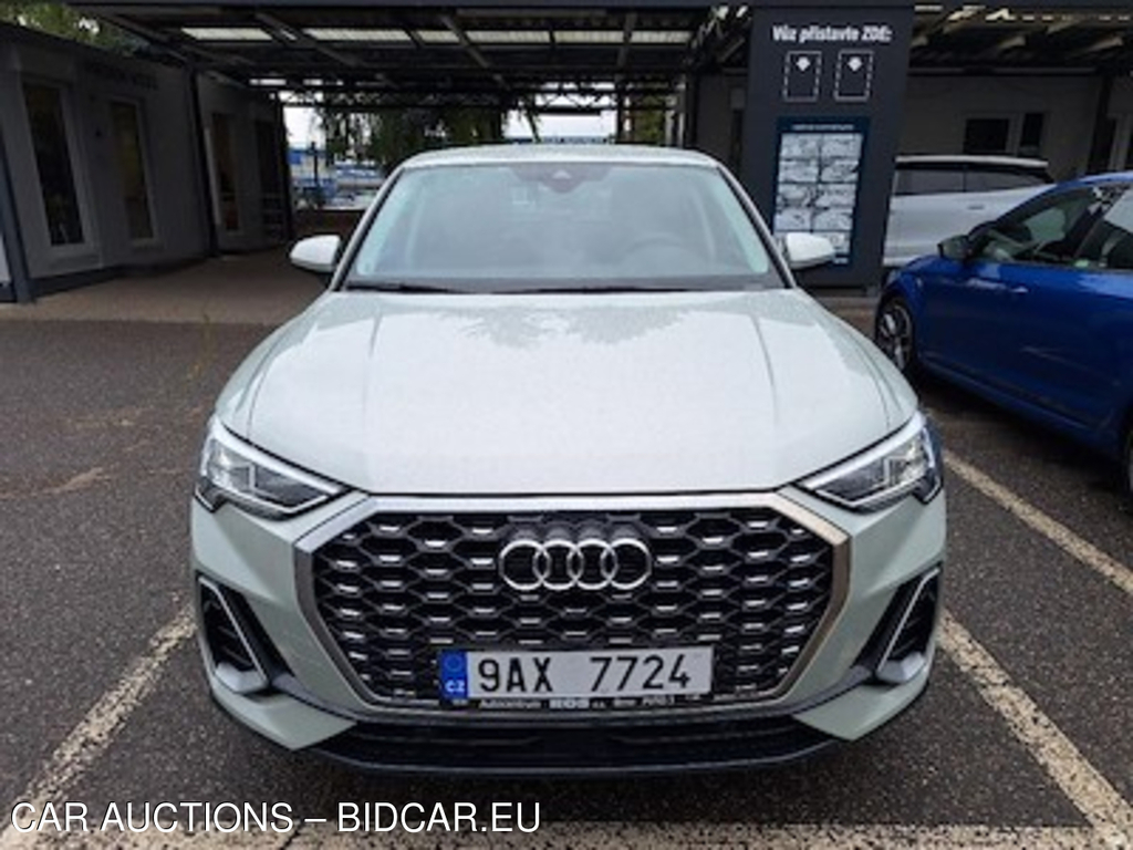 Audi Q3 1.5 35 TFSI Stronic S line