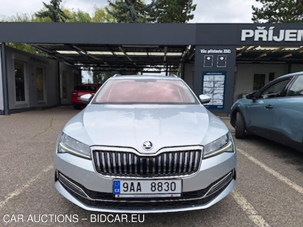 Skoda Superb 2.0 TDI 110kW Style Combi DSG