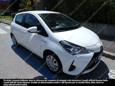Toyota yaris 1.5 hybrid cool my18 -