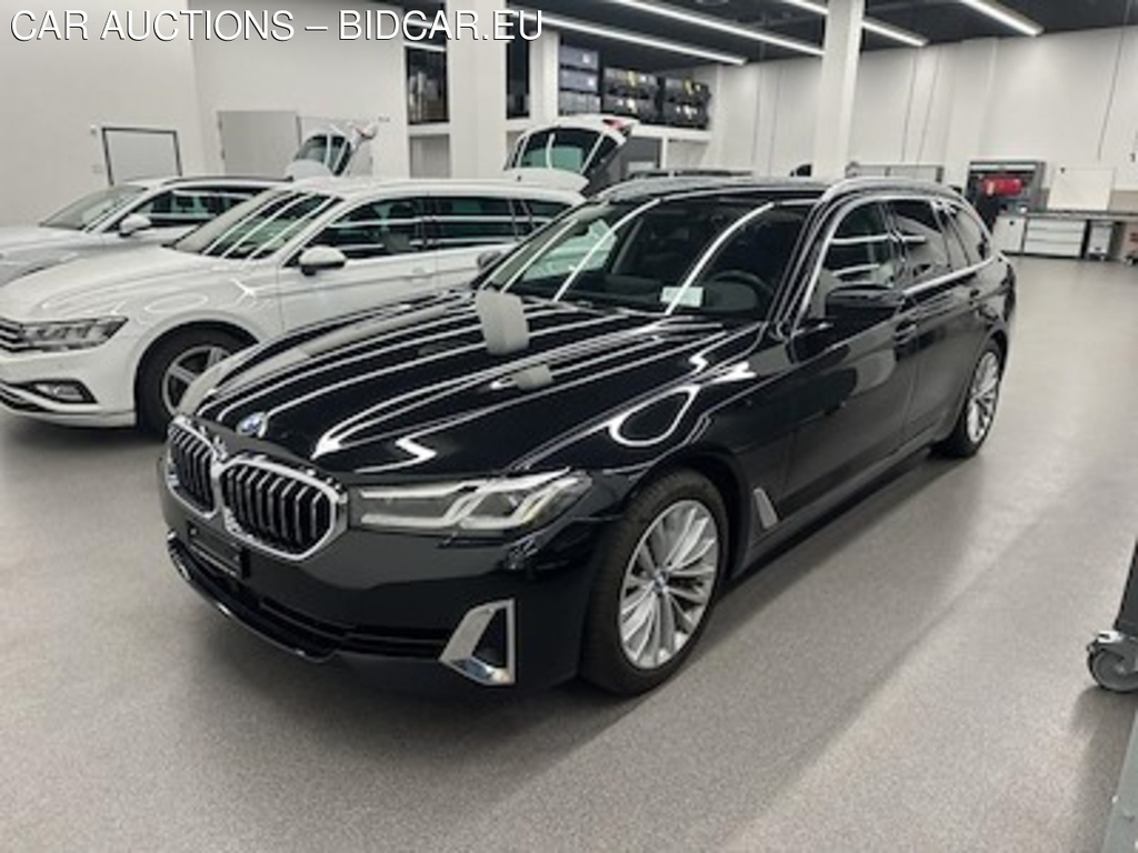 BMW Series 5 530i Xdrive Steptronic