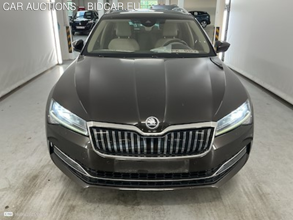 Skoda Superb combi - 2019 1.4 TSI PHEV Style DSG Corporate Plus Safety