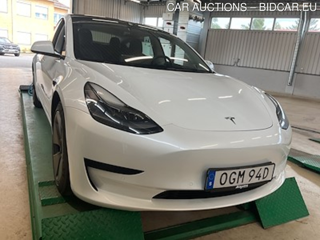 Tesla Model 3 Standard Range Plus