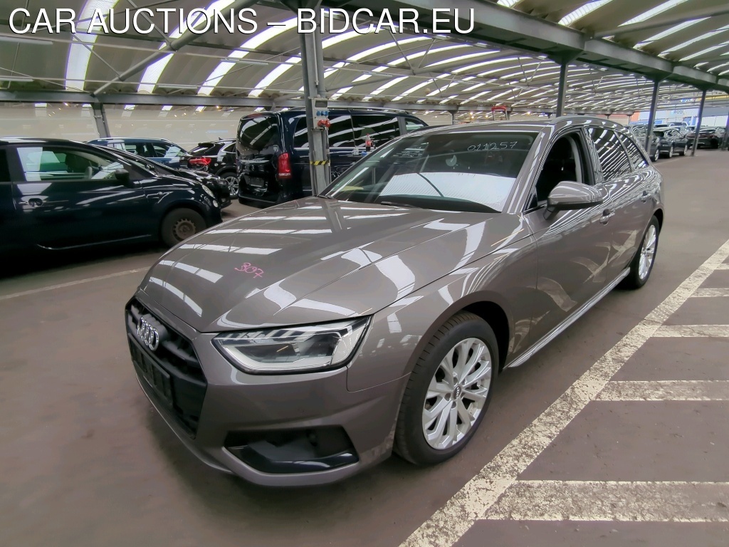 Audi A4 AVANT 40 TDI S TRONIC advanced, 2020