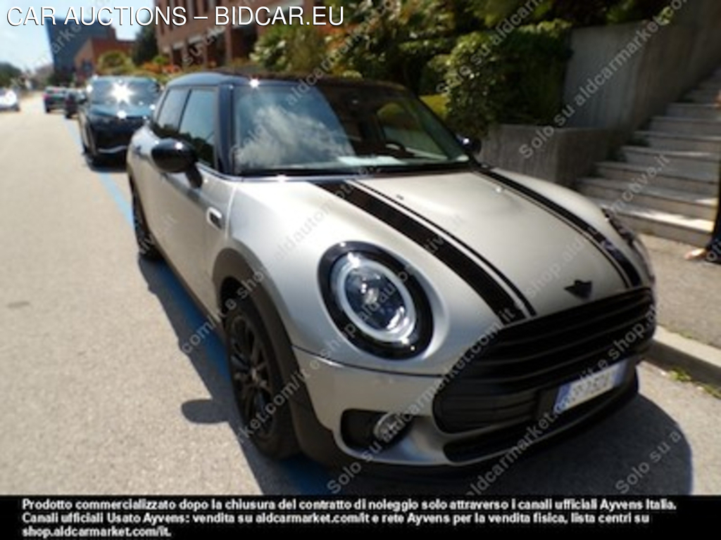 MINI clubman cooper D essential automatica -