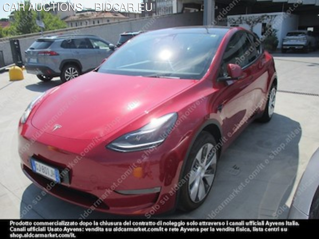 Tesla model Y 75 kwh dual -