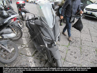 YAMAHA xmax 300 abs motociclo euro -