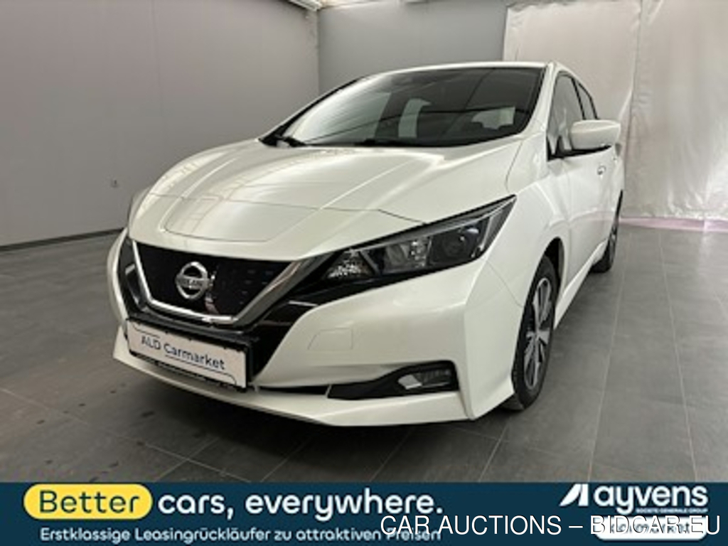 Nissan Leaf 40 kWh Limousine, 5-turig, Direktantrieb, 1-Gang