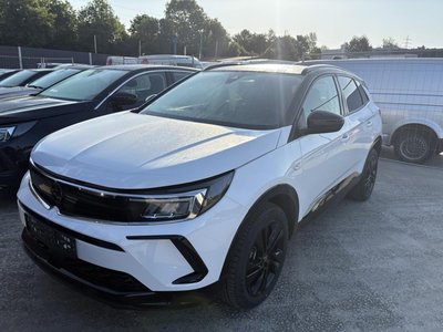 Opel Grandland 1.2 DI AUTOMATIK, 2024