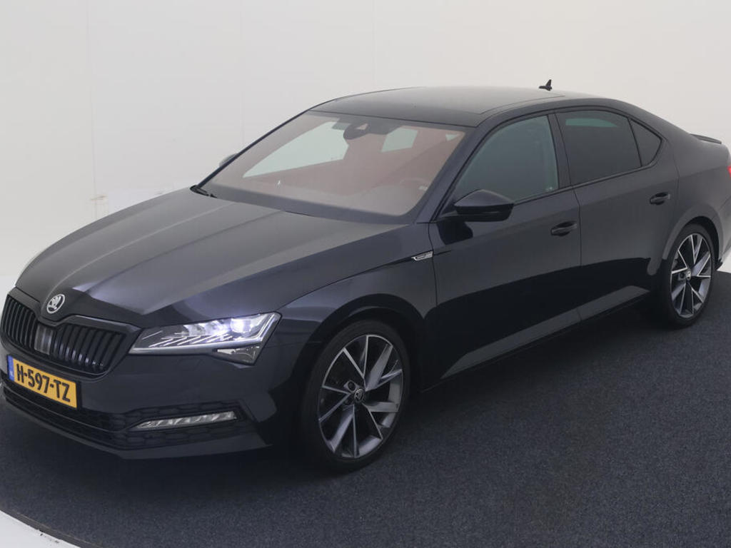 Skoda Superb 1.5 TSI 150PK DSG SPORTLINE BNS COMFORT FUNCTIE PANO TREKHAAK, 2020