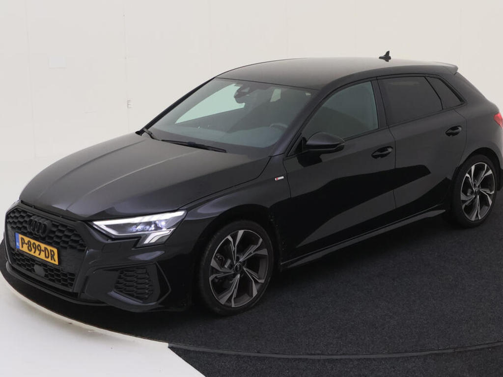 Audi A3 Sportback 30 TFSI 110PK S EDITION OPTIEK, 2022