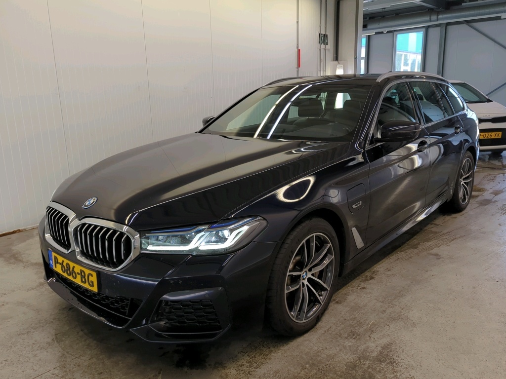 BMW 520 EA 150kW PHEV Business Edition Plus touring, 2022