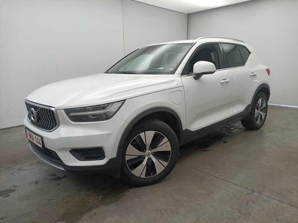 Volvo Xc40 - 2022 XC40 1.5 T4 PHEV CORE BRIGHT DCT, 2022