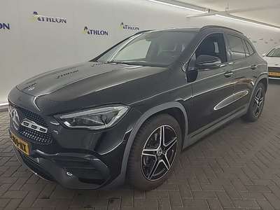 Mercedes Gla GLA 180 DCT BUSINESS SOLUTION AMG 5D 100KW, 2021