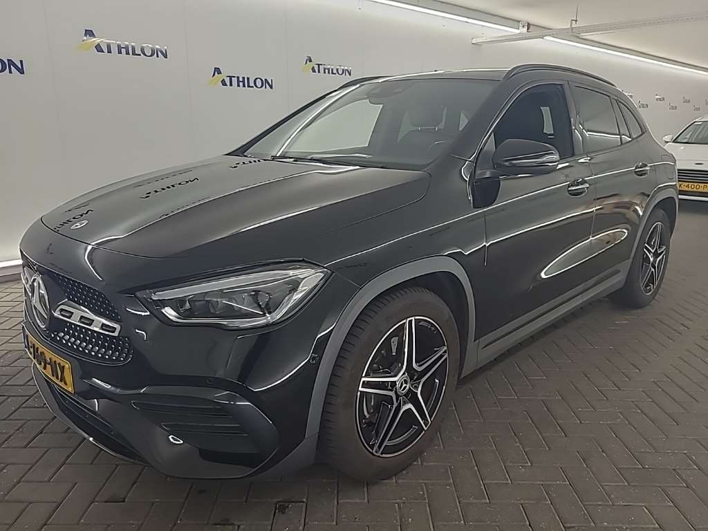 Mercedes Gla GLA 180 DCT BUSINESS SOLUTION AMG 5D 100KW, 2021