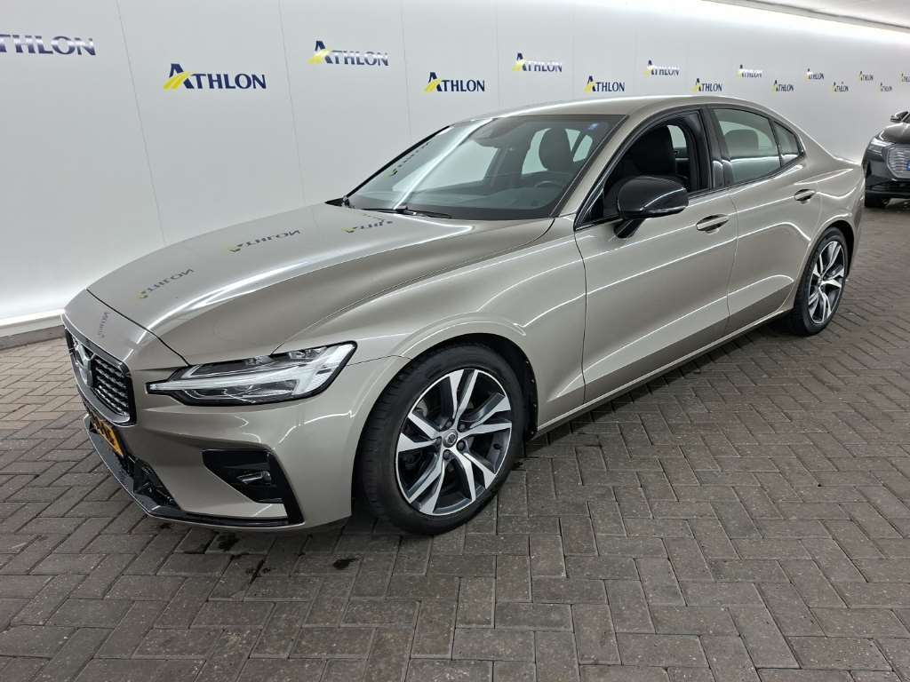 Volvo S60 B4 AUTOMAAT R-DESIGN 4D 145KW, 2021