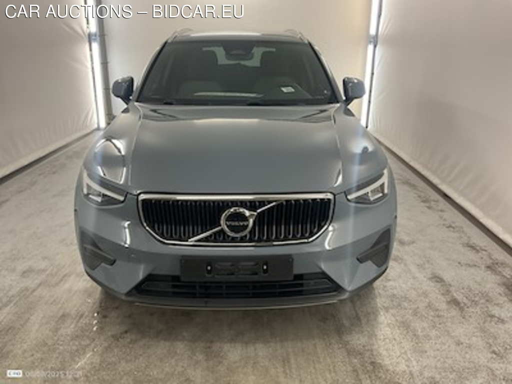 Volvo XC40 2.0 B3 CORE DCT