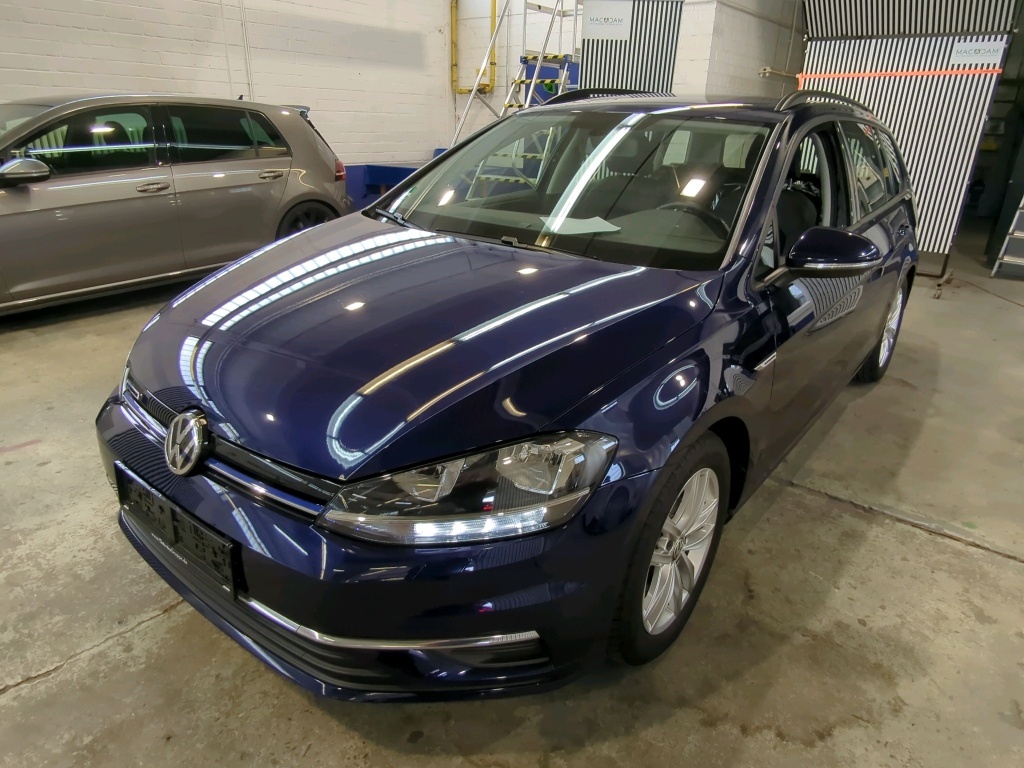Volkswagen Golf VARIANT 1.5 TSI ACT OPF BLUEMOTION Comfortline, 2020