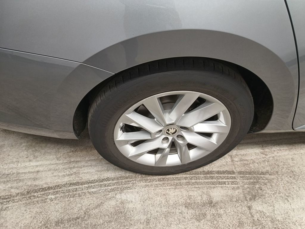 Skoda Superb combi - 2019 SUPERB SW 1.4 TSI PHEV AMBITION DSG (160 KW), 2020
