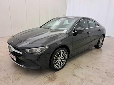 Mercedes CLA-Klasse CLA250e Sedan Business Solution 1.3i 218pk/cv 4p 8G-DCT, 2021