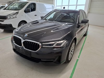BMW Series 5 520d A xDrive Touring 140KW