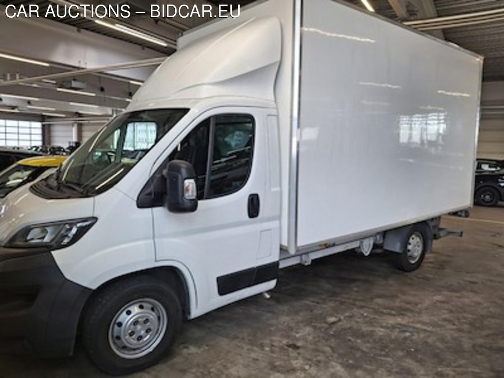Peugeot BOXER Fahrgst. L4 3500+ BlueHDi 165 Koffer+LBW