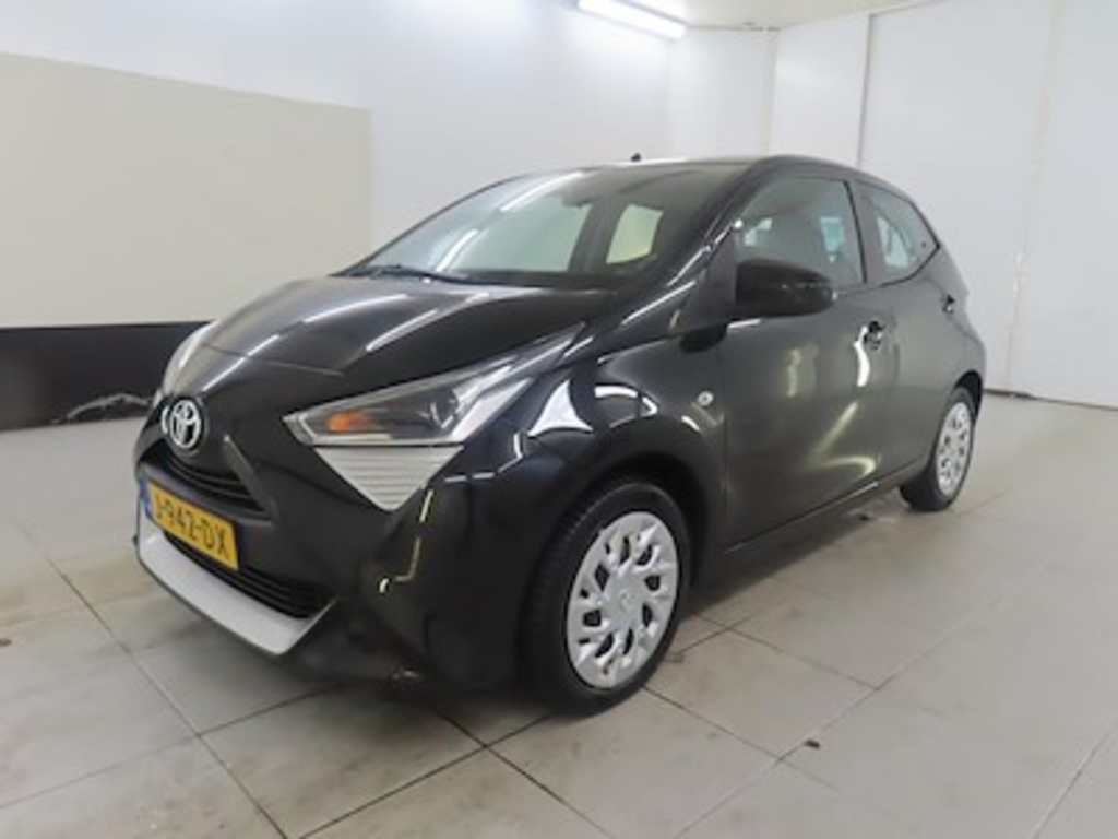 Toyota Aygo 1.0 VVT-i x-play x-shift 5d