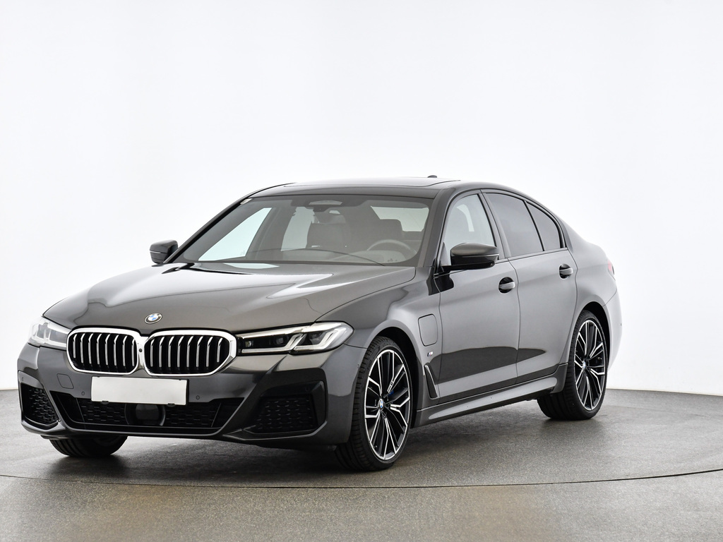 BMW 545e PHEV xDrive Aut. (G30) M Sportpaket, 2021