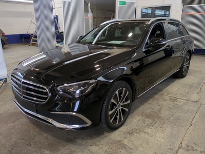 Mercedes-Benz E 300 DE 4MATIC T 9G-TRONIC, 2022