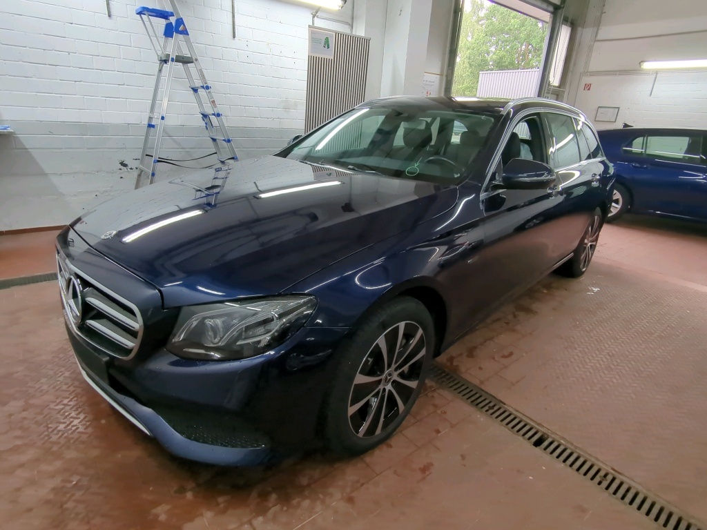 Mercedes-Benz E 300 DE T 9G-TRONIC Avantgarde, 2020