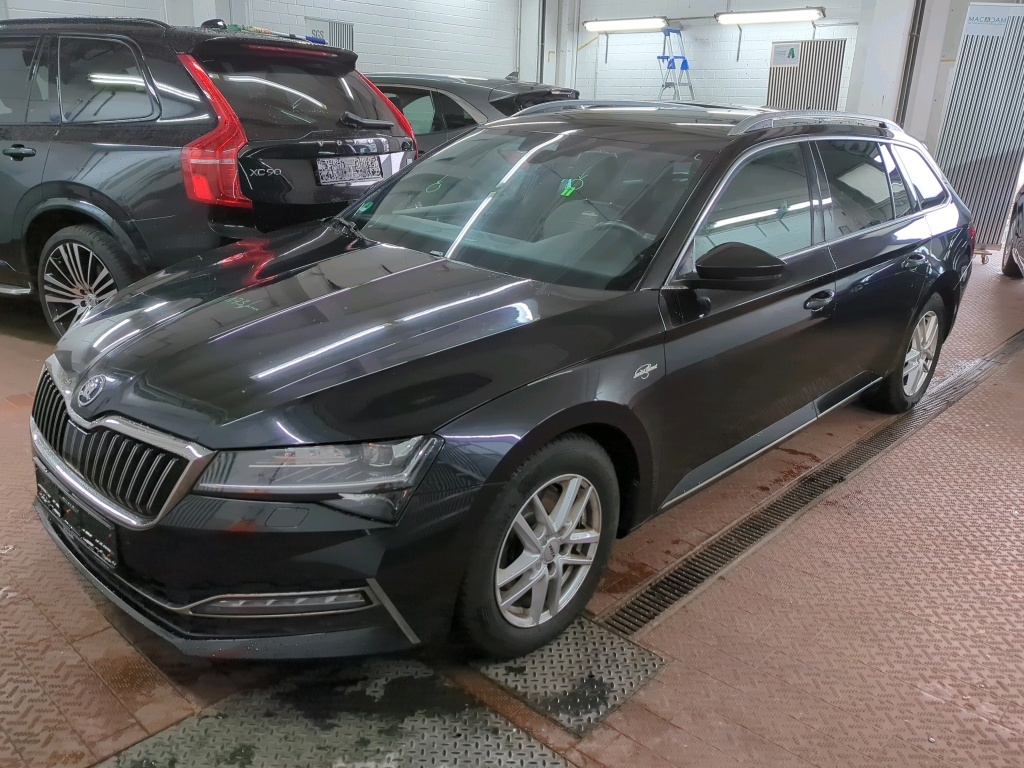 Skoda Superb COMBI 2.0 TDI DSG L&amp;K, 2020