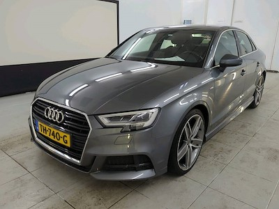 Audi A3 limousine 1.5 TFSI CoD ultra 150pk S Line Edition