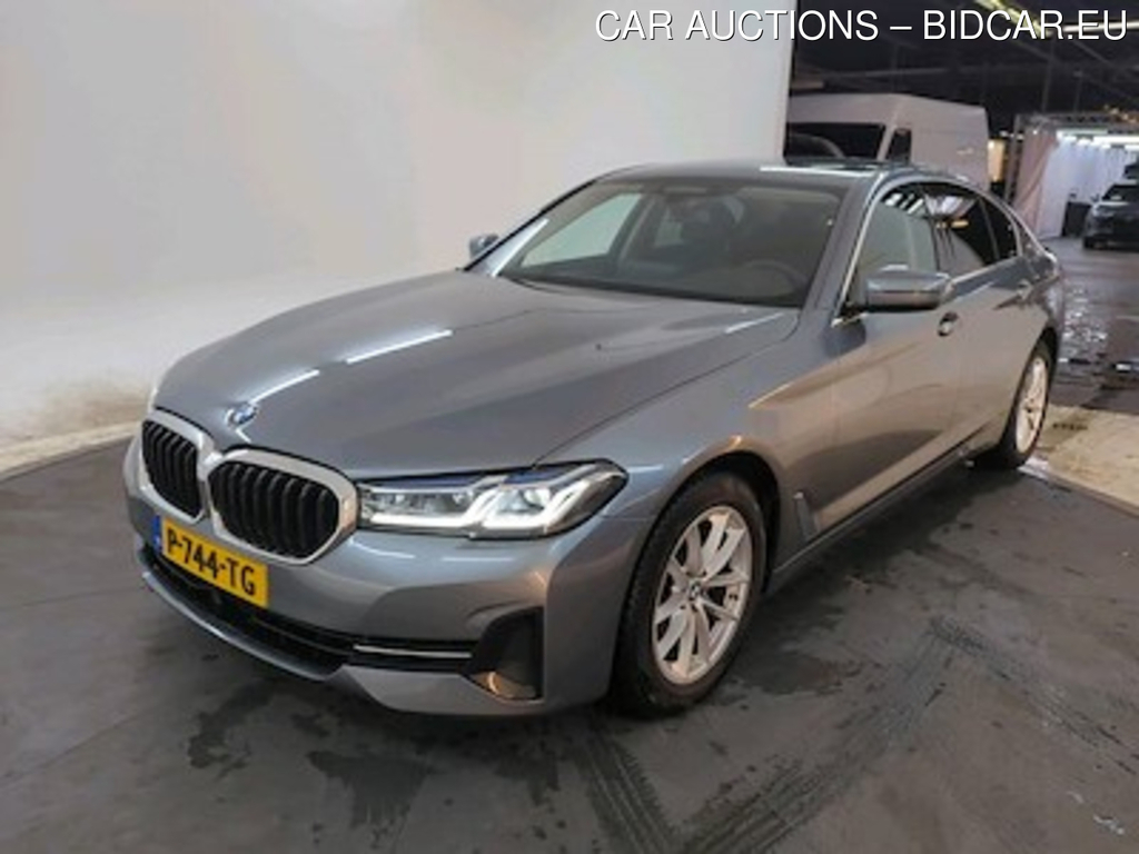BMW 5-serie sedan 520iA Business Edition Plus