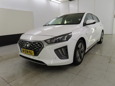 Hyundai Ioniq 1.6 GDI Blue HEV Comfort 5d