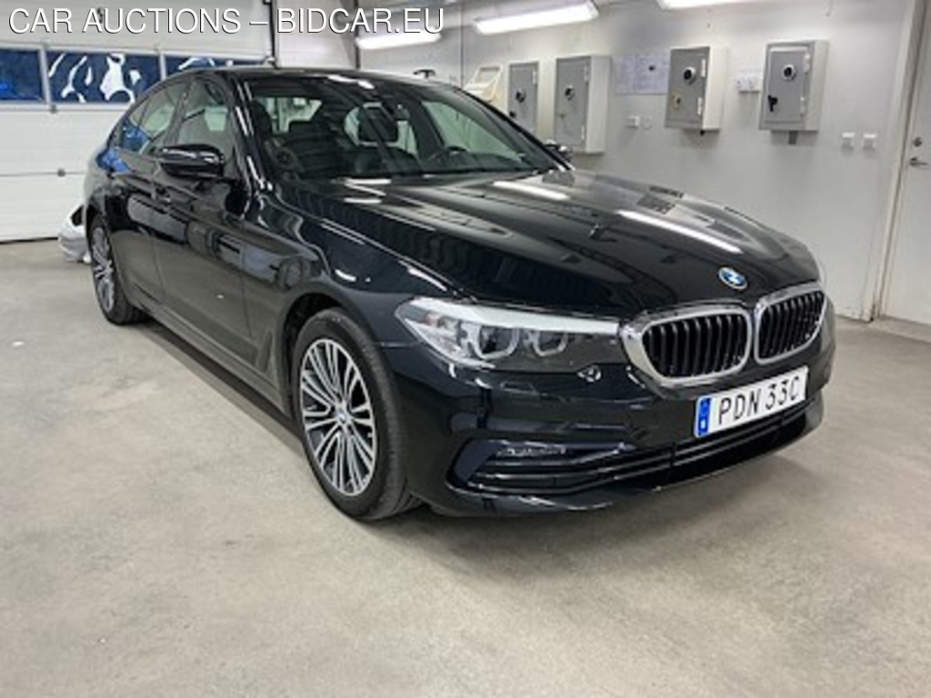 BMW 5-serie 530e xDrive Sport-Line HiFi Kamera Navi