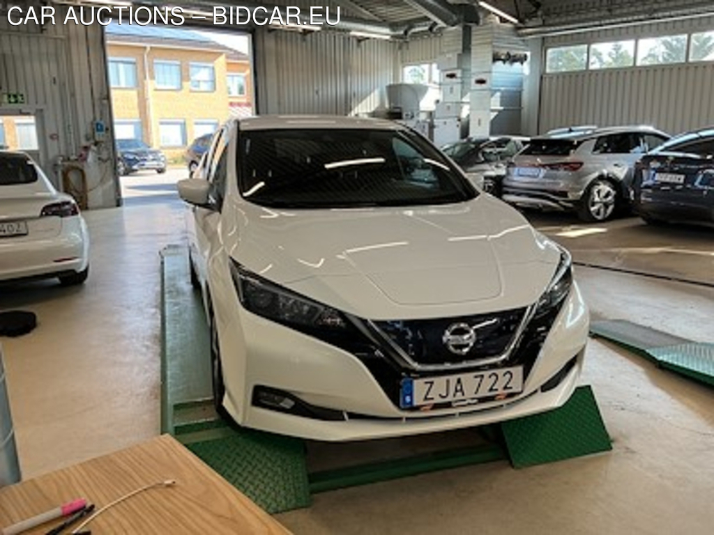 Nissan LEAf 40 kWh Acenta