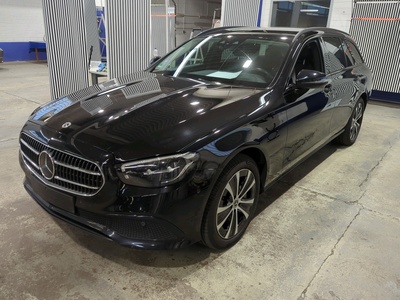Mercedes-Benz E 300 DE 4MATIC T 9G-TRONIC Avantgarde, 2022