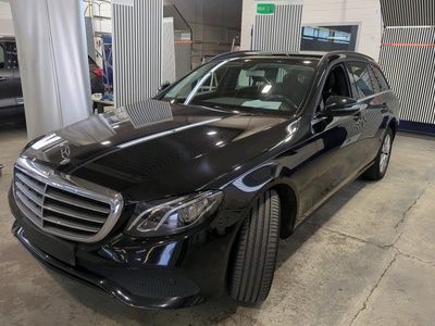 Mercedes-Benz E 220 D 4MATIC T 9G-TRONIC, 2019