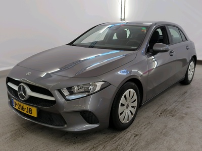 Mercedes-Benz A-KLASSE 160, 2022