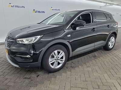 Opel Grandland x 1.2 TURBO S&amp;S 96KW BUS. EXECUTIVE AUTO 5D, 2020