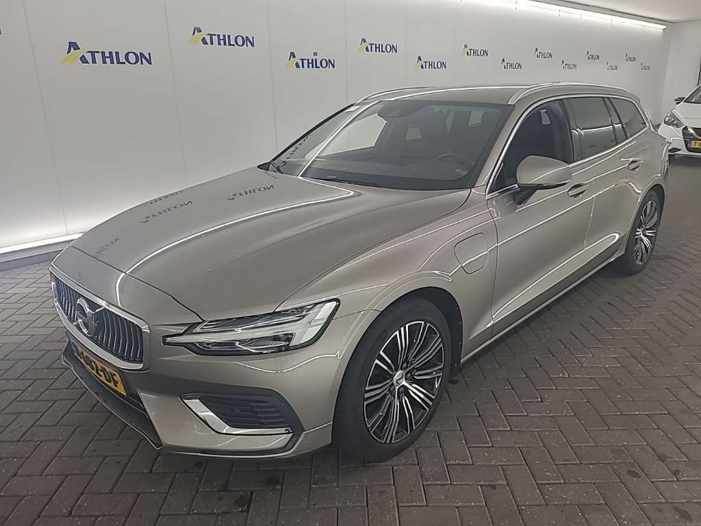 Volvo V60 T6 TWIN ENGINE AWD GEARTRONIC INSCRIPT 5D 251KW, 2020