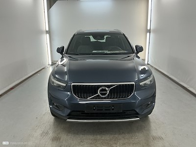 Volvo XC40 2.0 D3 MOMENTUM PRO