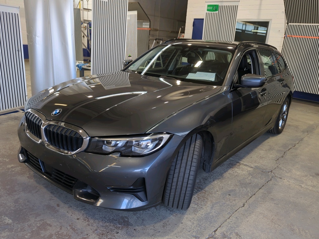 BMW 330D TOURING AUT. Sport Line, 2022