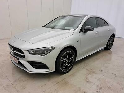 Mercedes CLA-Klasse CLA250e Sedan Business Solution 1.3i 218pk/cv 4p 8G-DCT, 2021