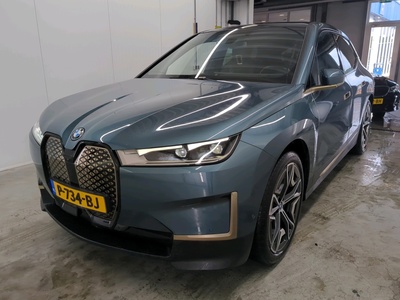 BMW Ix xDrive 40 240kW / 77kWh automaat, 2022