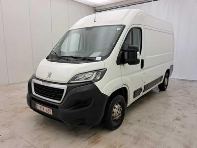 Peugeot Boxer Premium FT335 L2H2 2.2BlueHDi 120pk/cv, 2020
