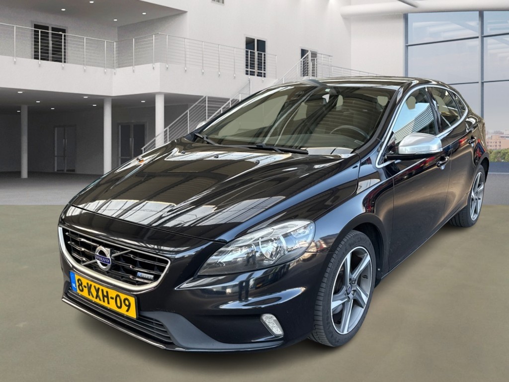 Volvo V40 1.6 T3 R-DESIGN, 2013